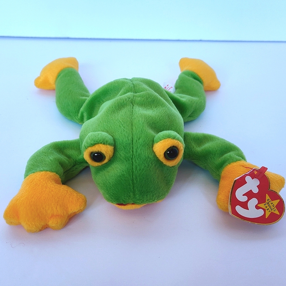 Vintage 1997 Green Smoochy the Frog Beanie Baby Plush
